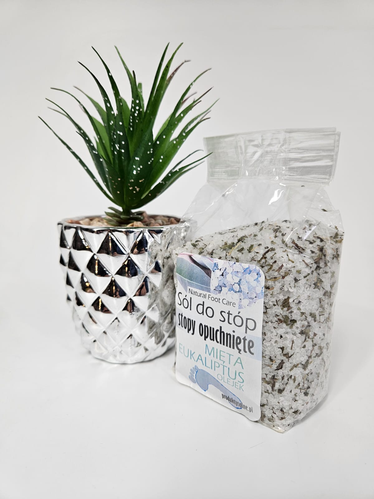 5ce5fd64 24d2 476c ab10 0cce6d3635de