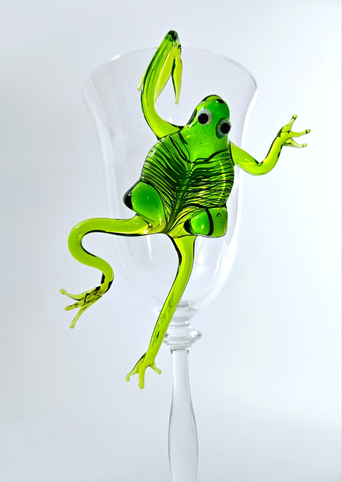 2abcd2ef 4571 43d8 8cfc 802118945223