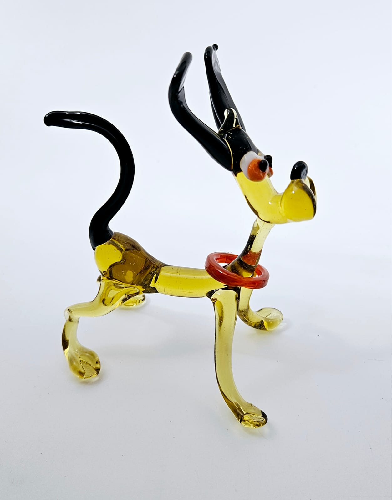 5a5f8d64 4d72 4632 a9ea 9819a8651614