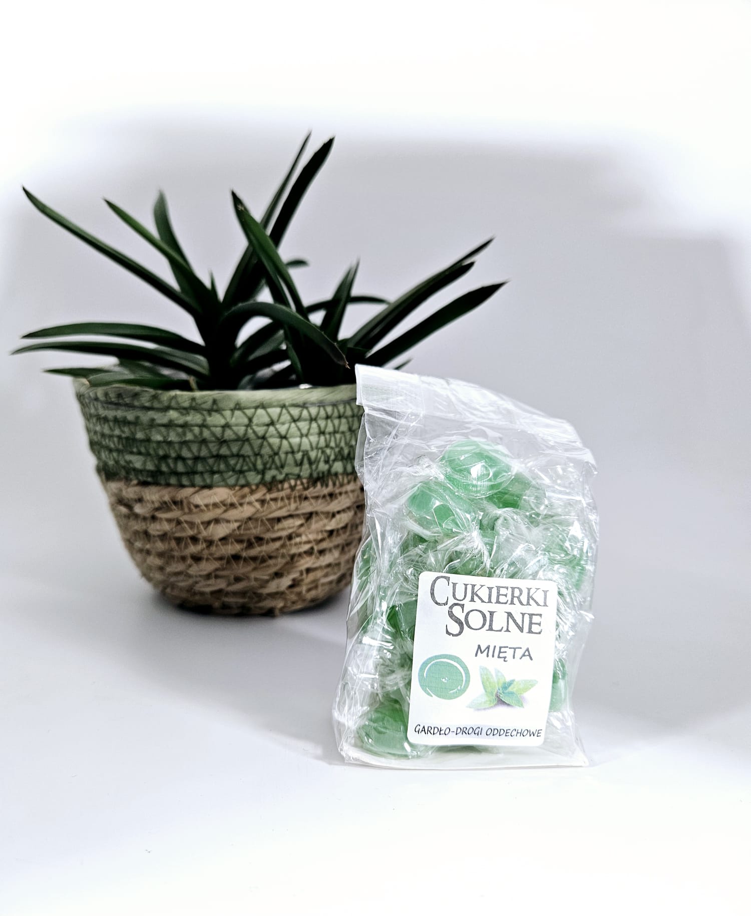 ed4ccf40-061e-4f13-b5b8-b03947d6e7af ed4ccf40 061e 4f13 b5b8 b03947d6e7af